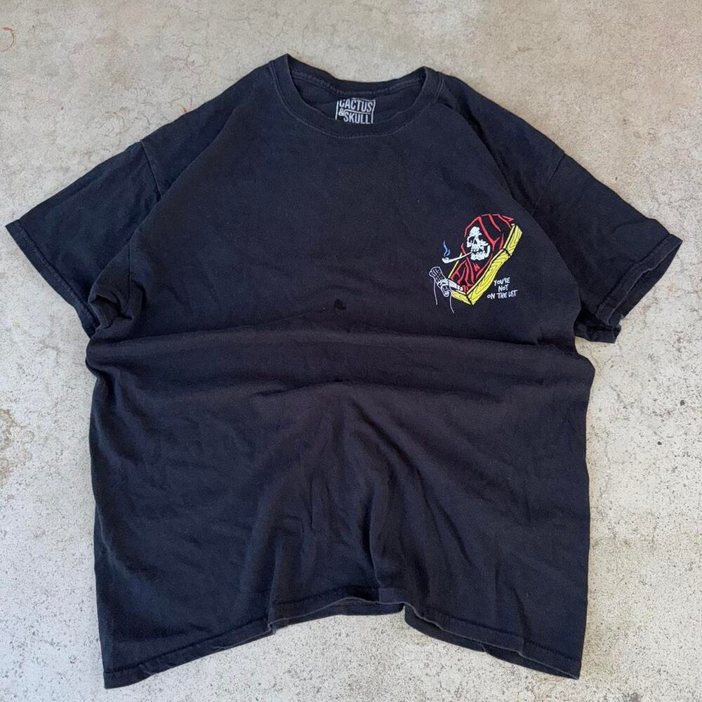 Black and red skeleton t shirt